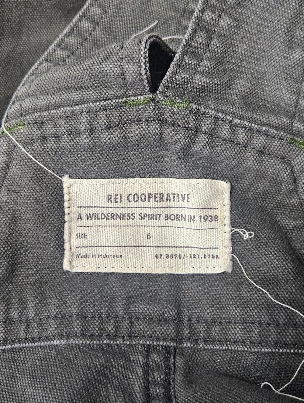 REI CoOp Dark Green Shortalls Overall Shorts Womens Sz 6 Outdoor Chore Gardening - Picture 5 of 5
